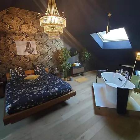 Guest house L'alcove De Ide *